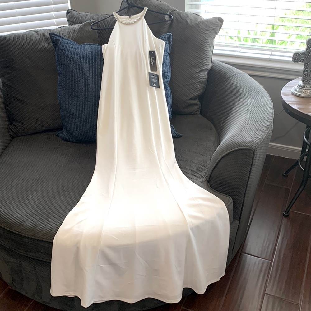 Ivory formal Lulus dress. Size small.